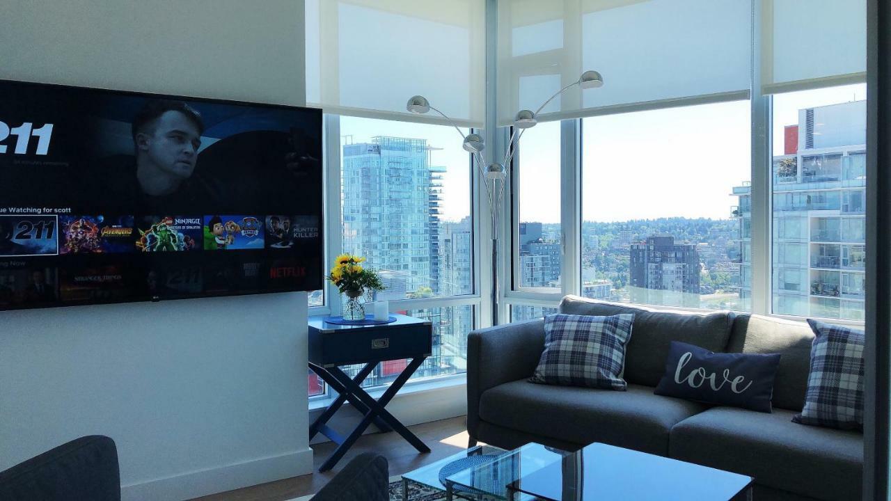 Brand New Seaview High-Rise Apartment Downtown 溫哥華 外观 照片